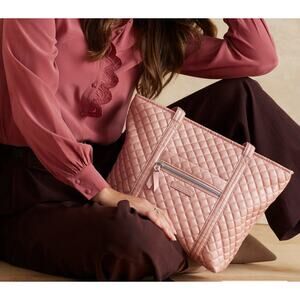 NWT Small Vera Tote Bag in Rose Quartz
